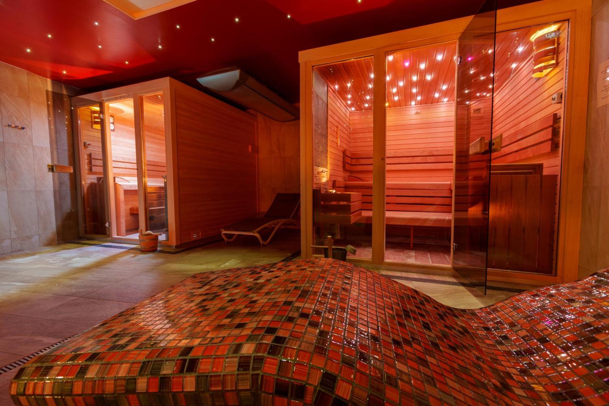 Hotel Kuenstleralm Kaprun Exteriér fotografie