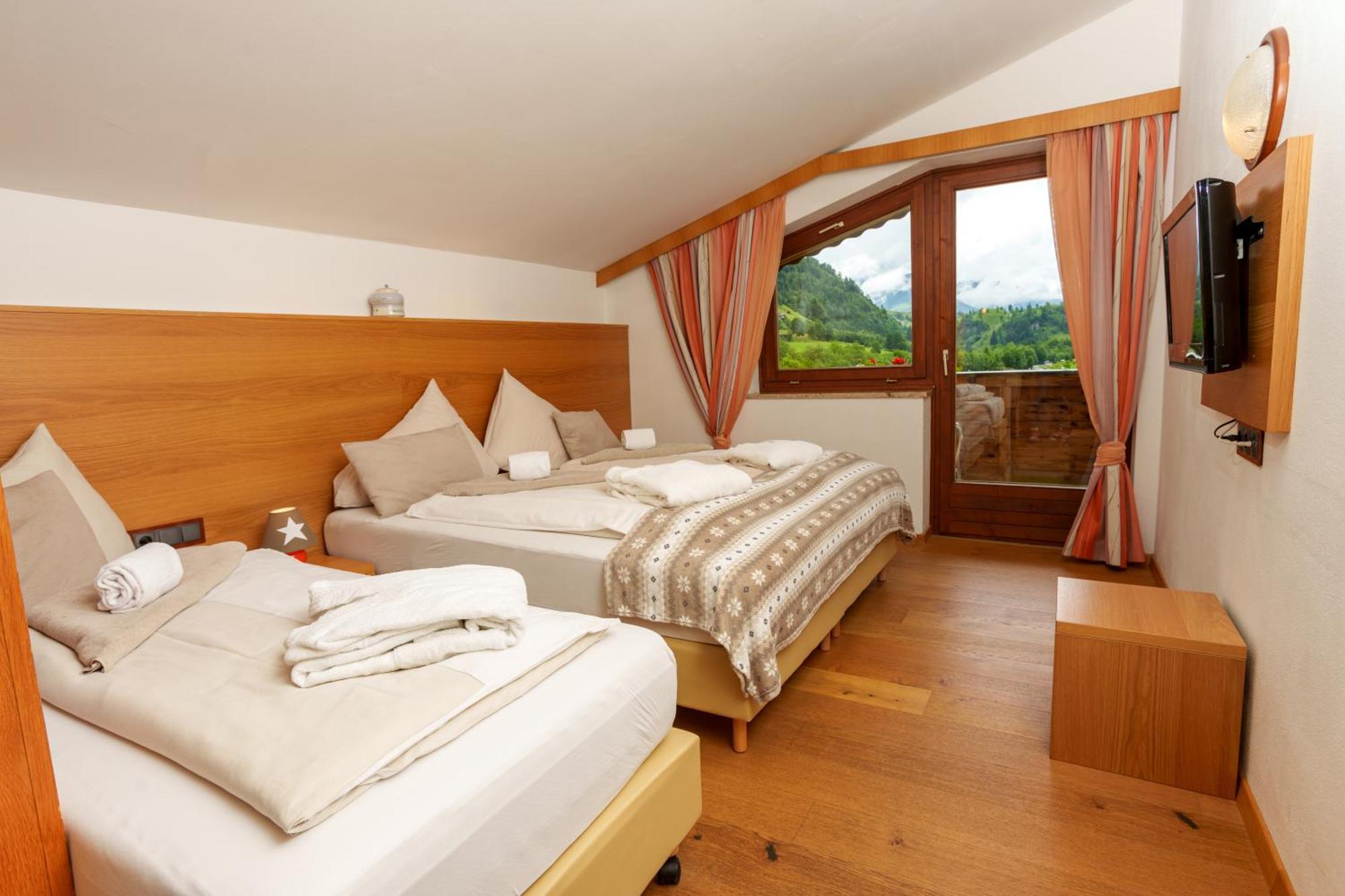 Hotel Kuenstleralm Kaprun Exteriér fotografie