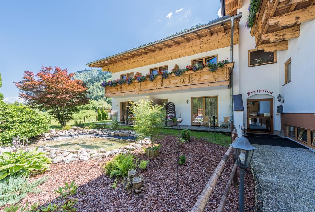 Hotel Kuenstleralm Kaprun Exteriér fotografie