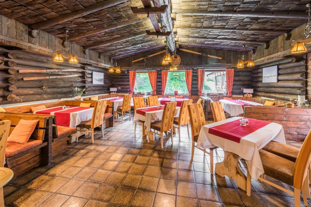 Hotel Kuenstleralm Kaprun Exteriér fotografie