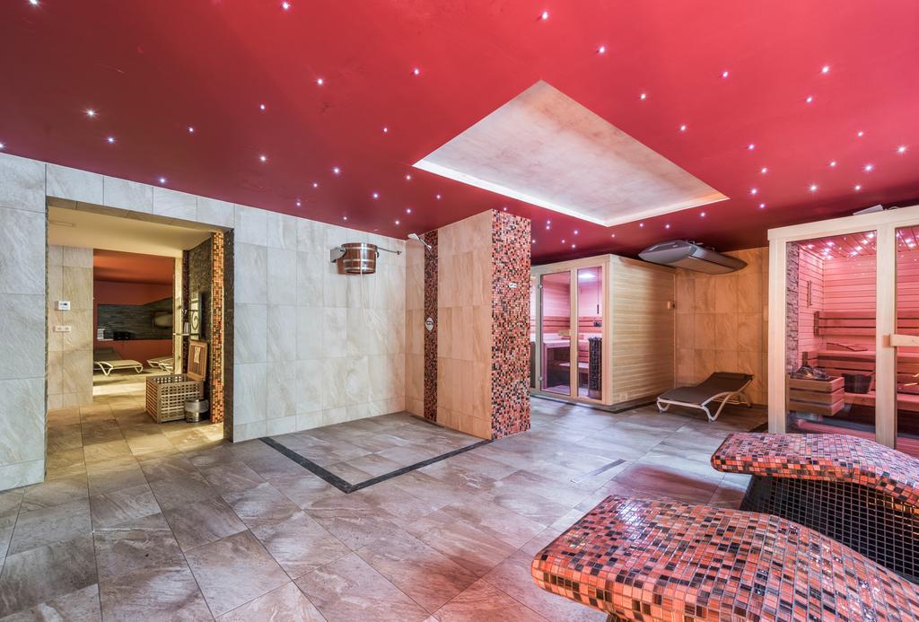 Hotel Kuenstleralm Kaprun Exteriér fotografie