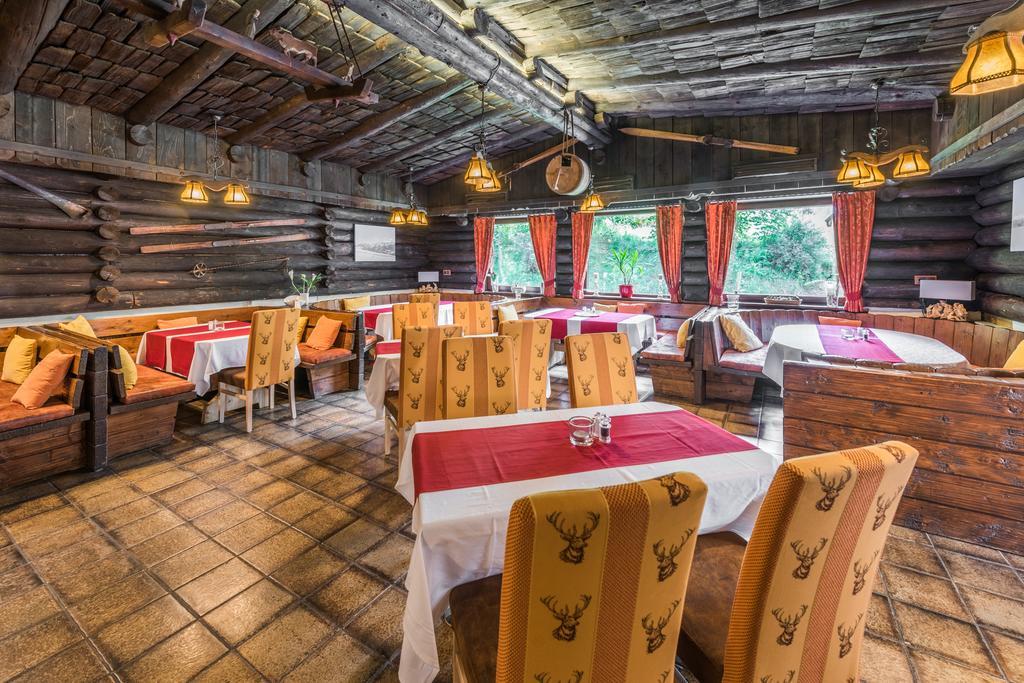 Hotel Kuenstleralm Kaprun Exteriér fotografie