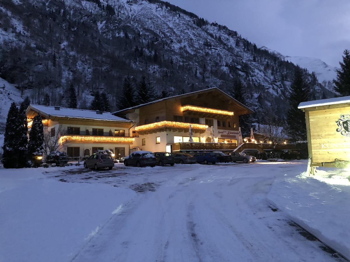 Hotel Kuenstleralm Kaprun Exteriér fotografie